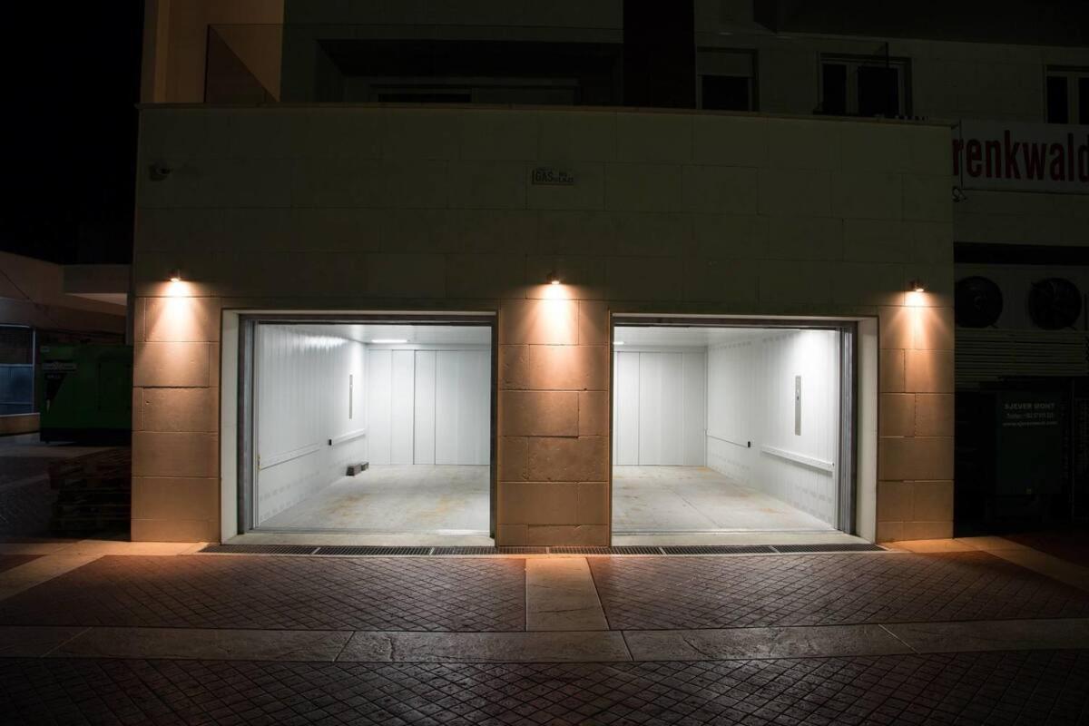 Ferienwohnung Red Lux Budva Exterior foto