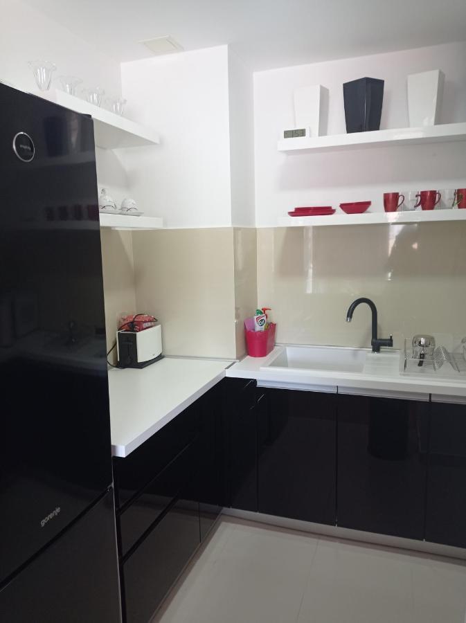 Ferienwohnung Red Lux Budva Exterior foto